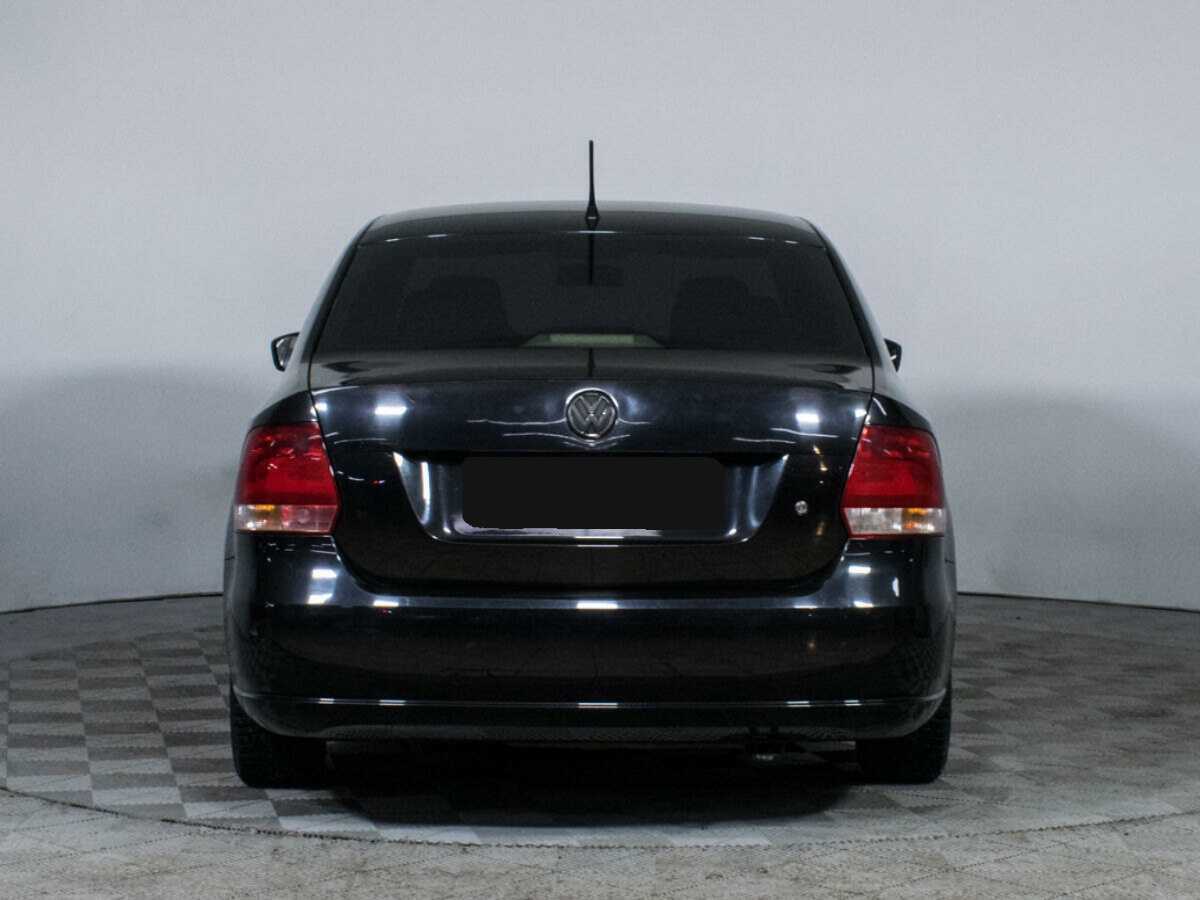 Volkswagen Polo с пробегом — 2014 год. Фото: #5