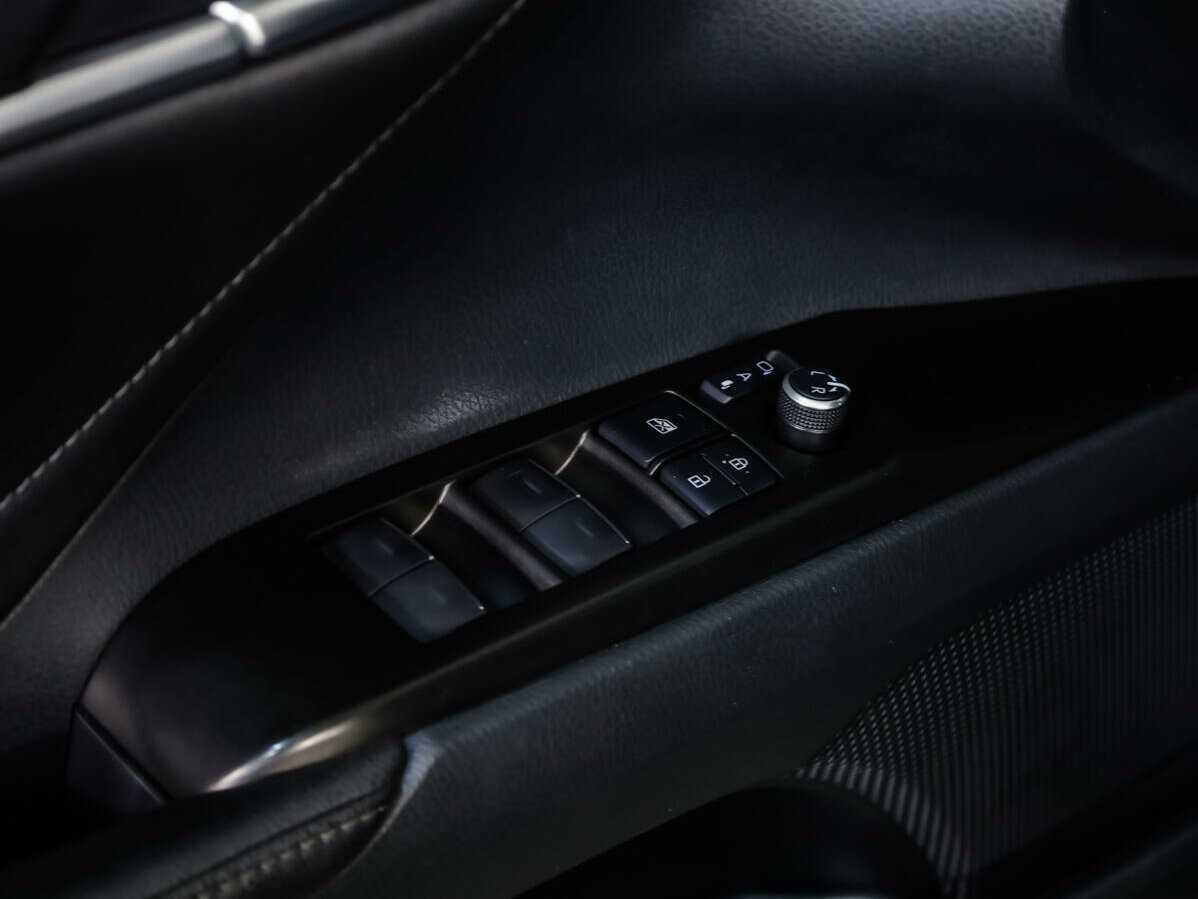 Toyota Camry с пробегом — 2021 год. Фото: #15