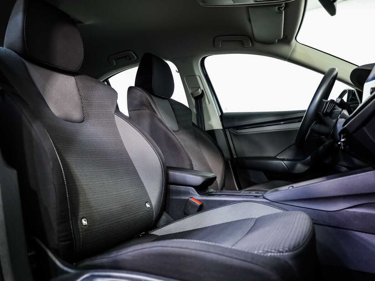 Skoda Octavia с пробегом — 2021 год. Фото: #10