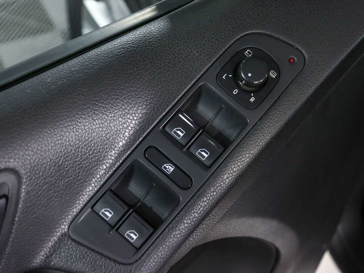 Volkswagen Tiguan с пробегом — 2012 год. Фото: #12