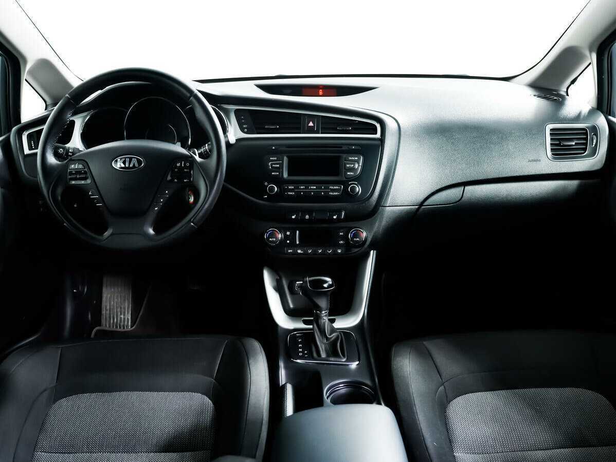 Kia Ceed с пробегом — 2018 год. Фото: #8