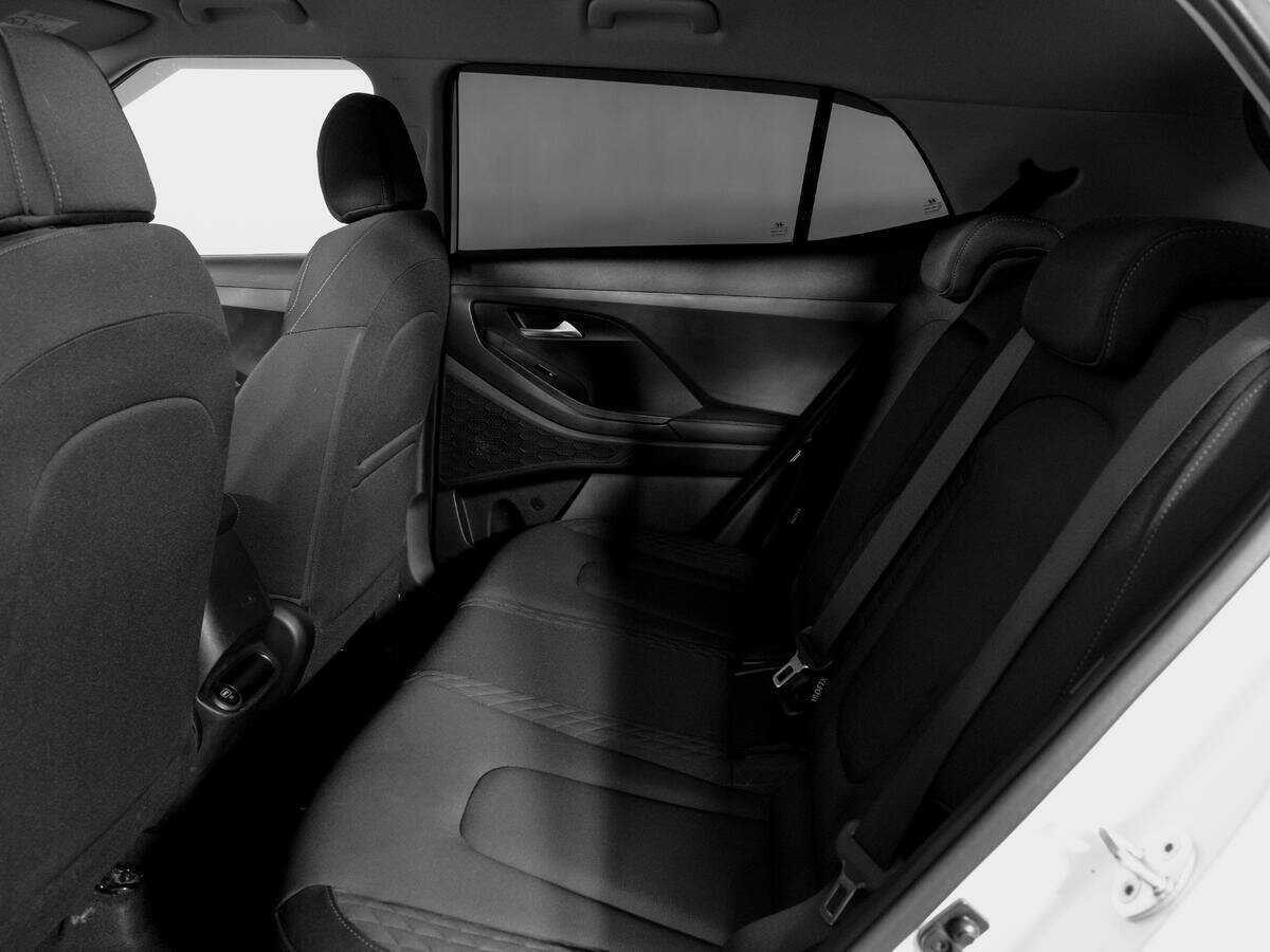 Hyundai Creta с пробегом — 2022 год. Фото: #9