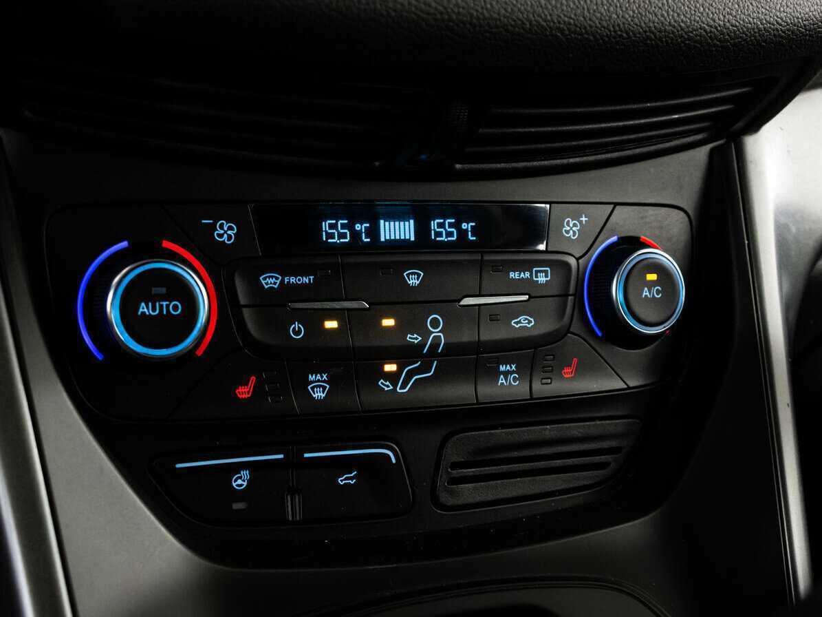 Ford Kuga с пробегом — 2018 год. Фото: #10