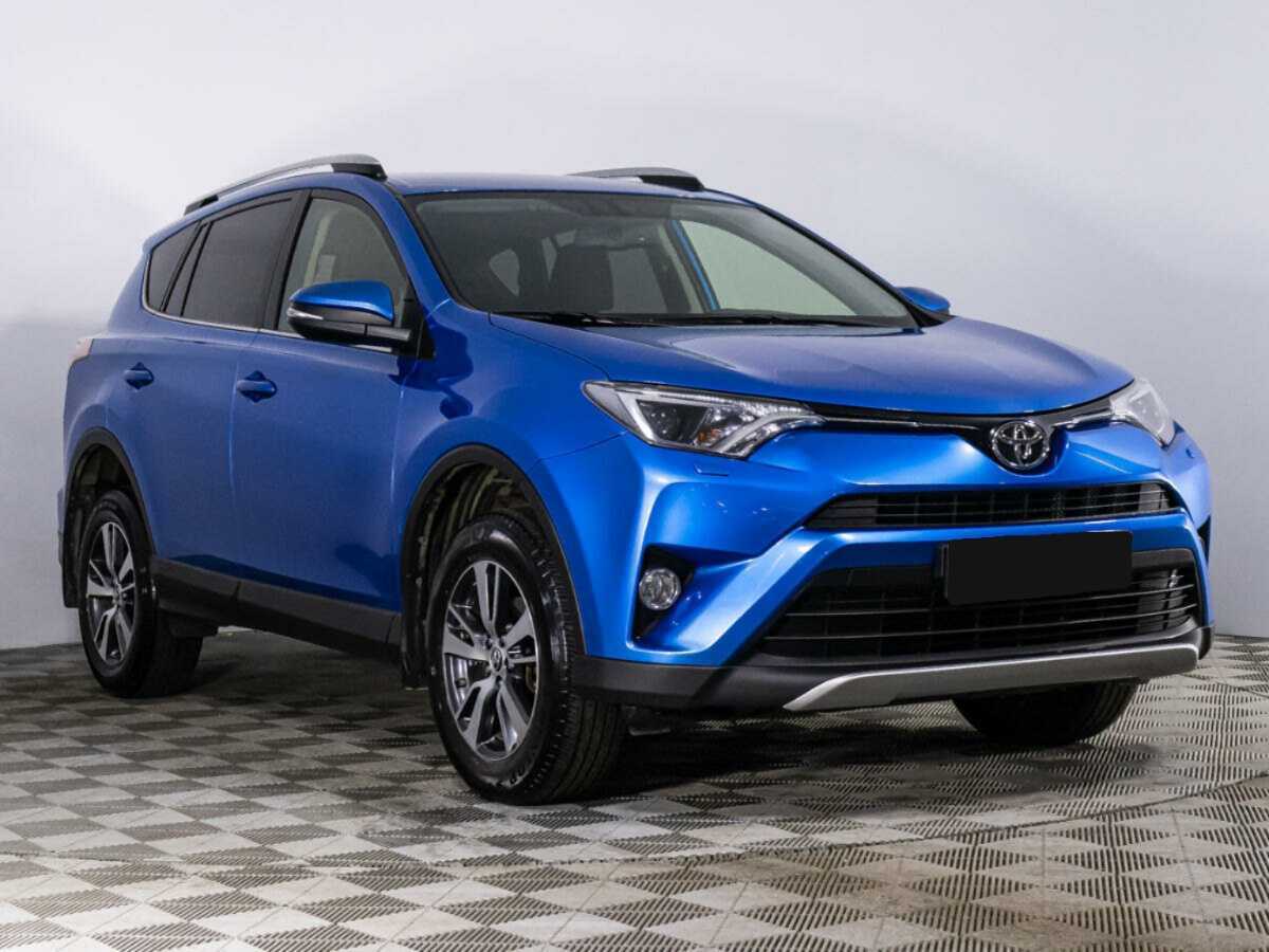 Toyota RAV4 с пробегом — 2016 год. Фото: #2