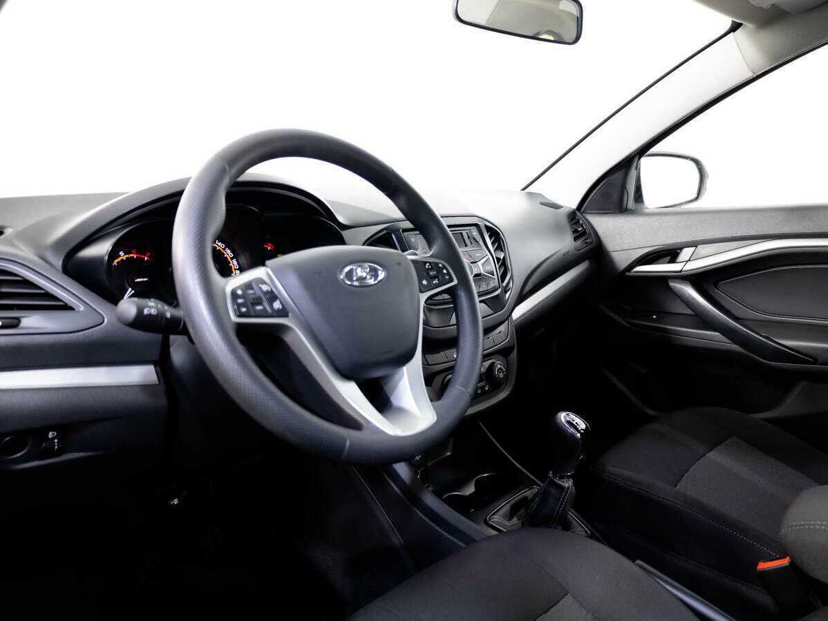 Lada (ВАЗ) Vesta с пробегом — 2022 год. Фото: #8