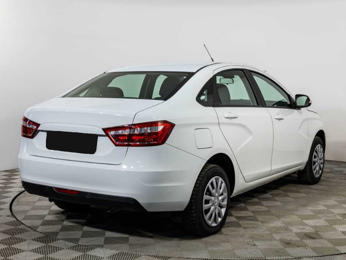 Lada (ВАЗ) Vesta с пробегом — 2022 год. Фото: #3