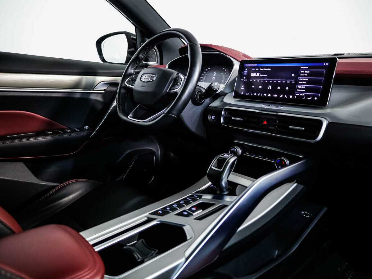 Geely Coolray с пробегом — 2021 год. Фото: #7