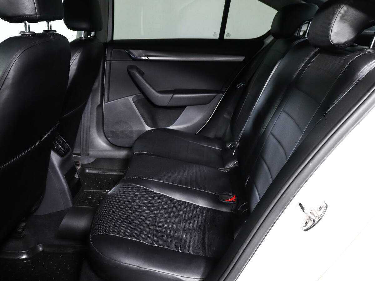 Skoda Octavia с пробегом — 2019 год. Фото: #7