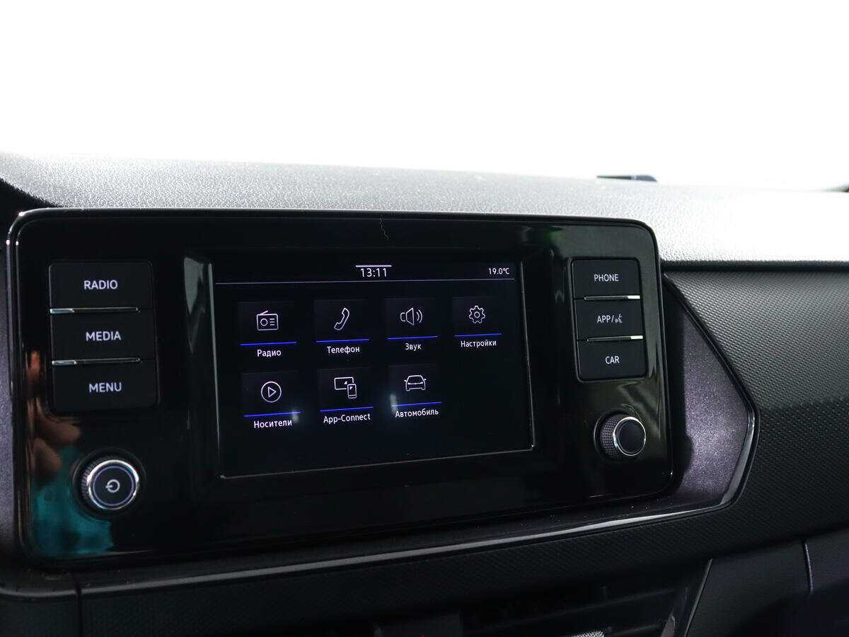 Volkswagen Polo с пробегом — 2021 год. Фото: #14