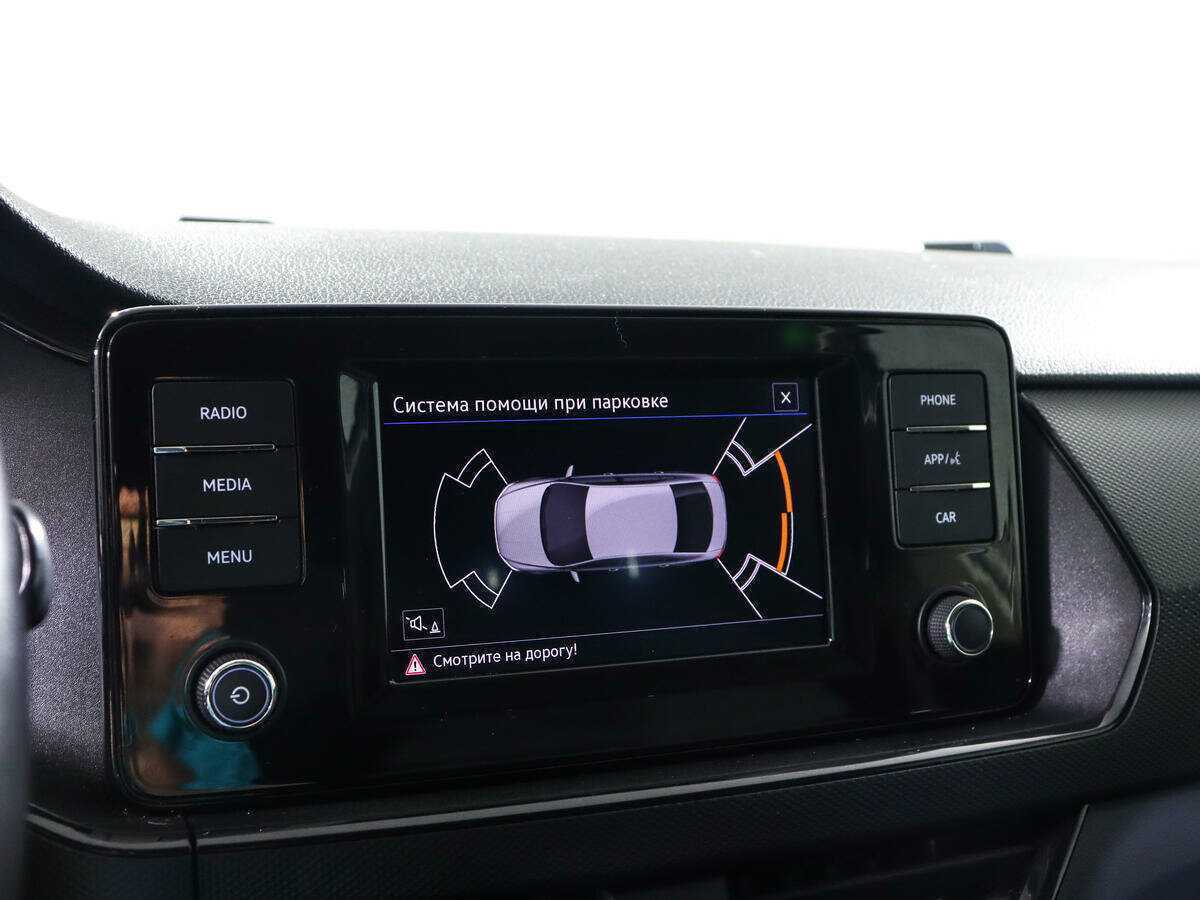 Volkswagen Polo с пробегом — 2021 год. Фото: #16