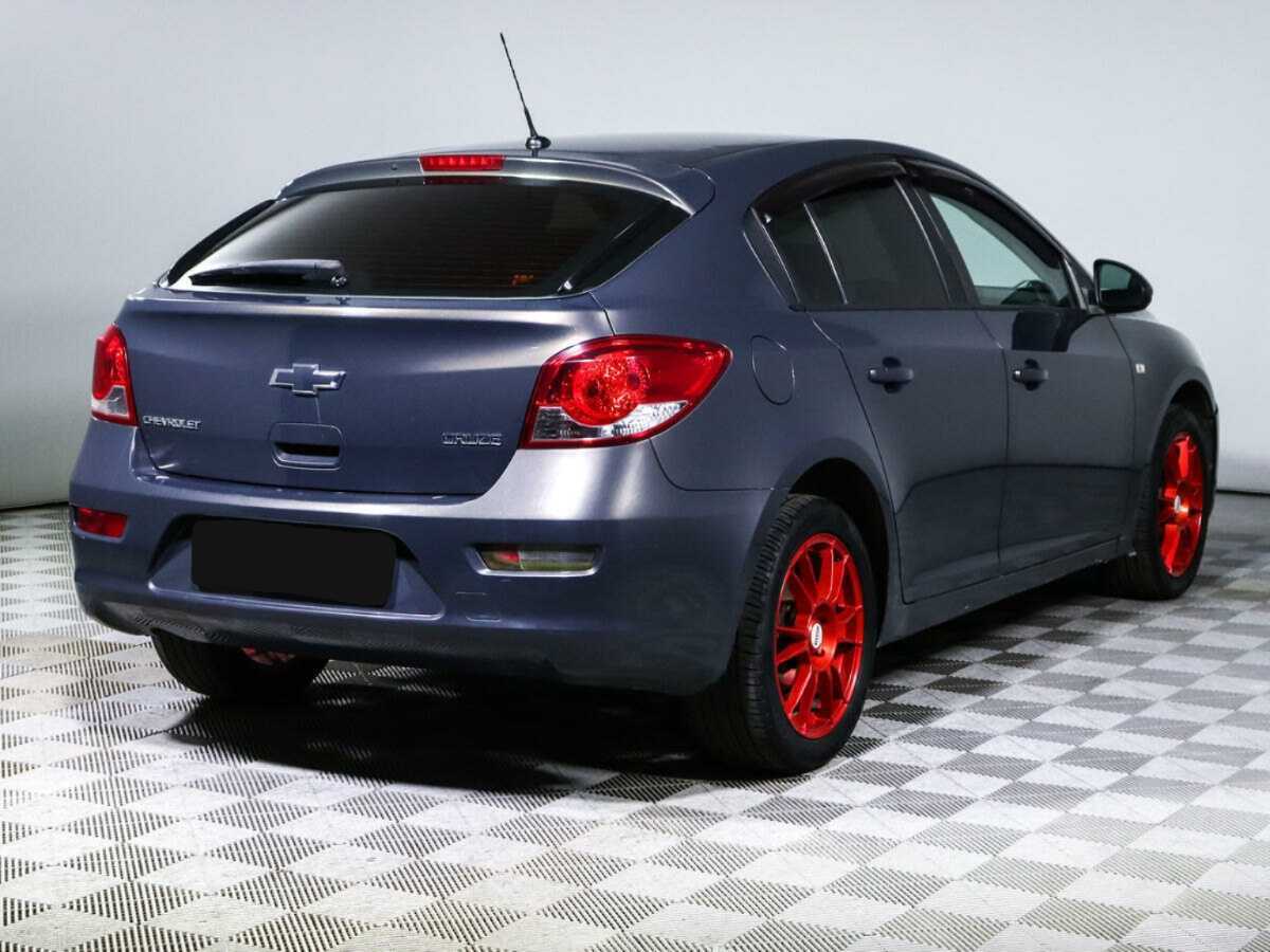 Chevrolet Cruze с пробегом — 2013 год. Фото: #4