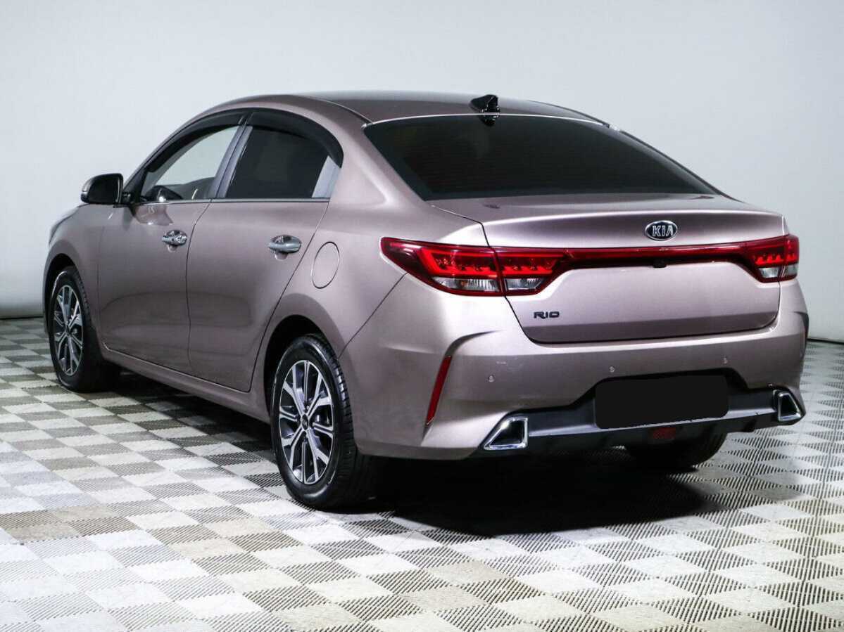 Kia Rio с пробегом — 2021 год. Фото: #5