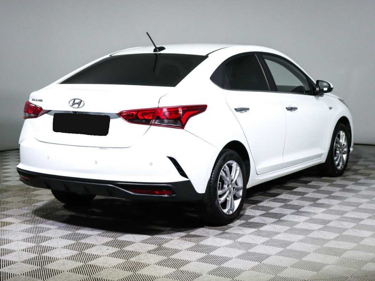 Hyundai Solaris с пробегом — 2020 год. Фото: #4