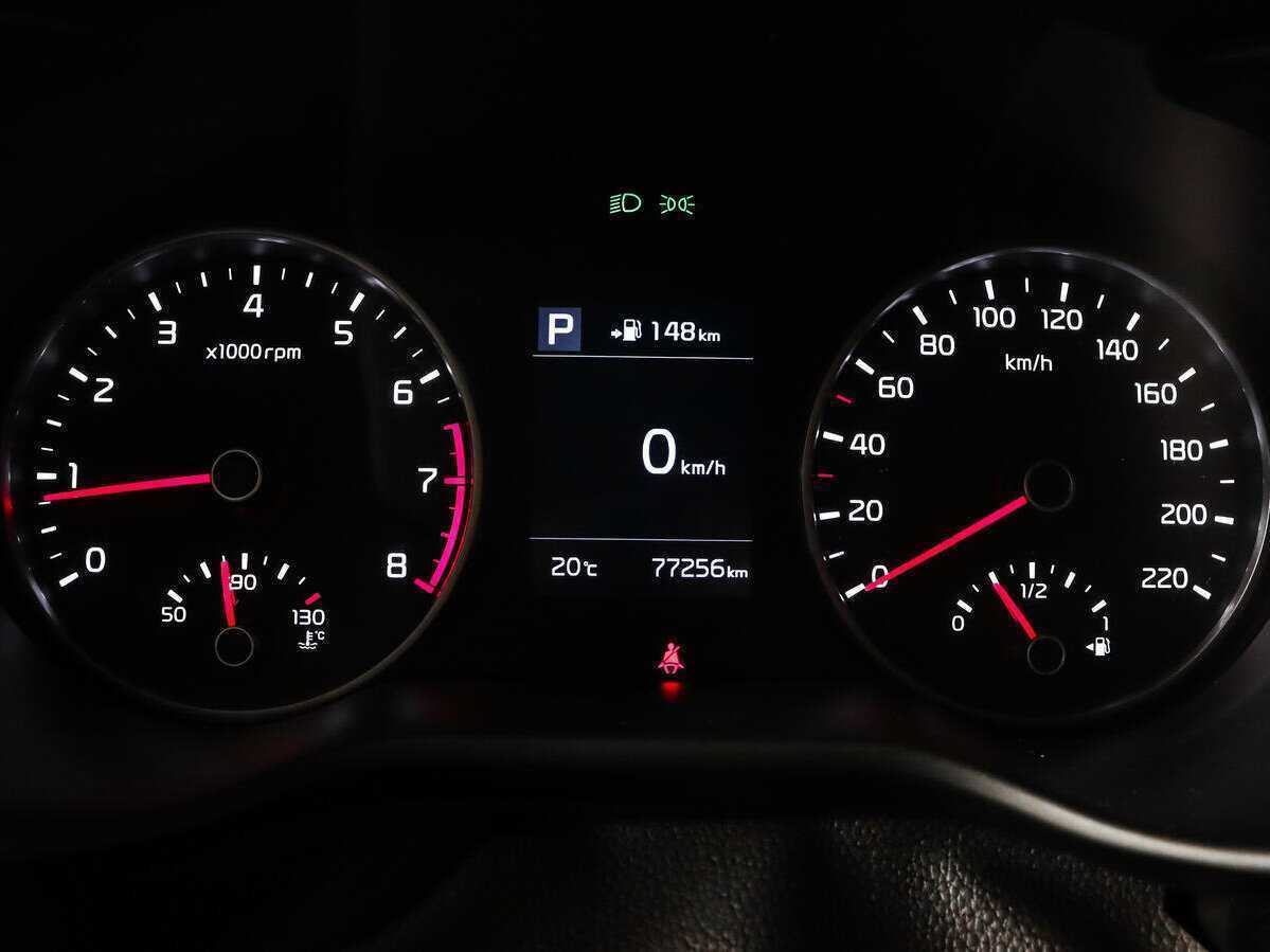 Kia Rio с пробегом — 2020 год. Фото: #8