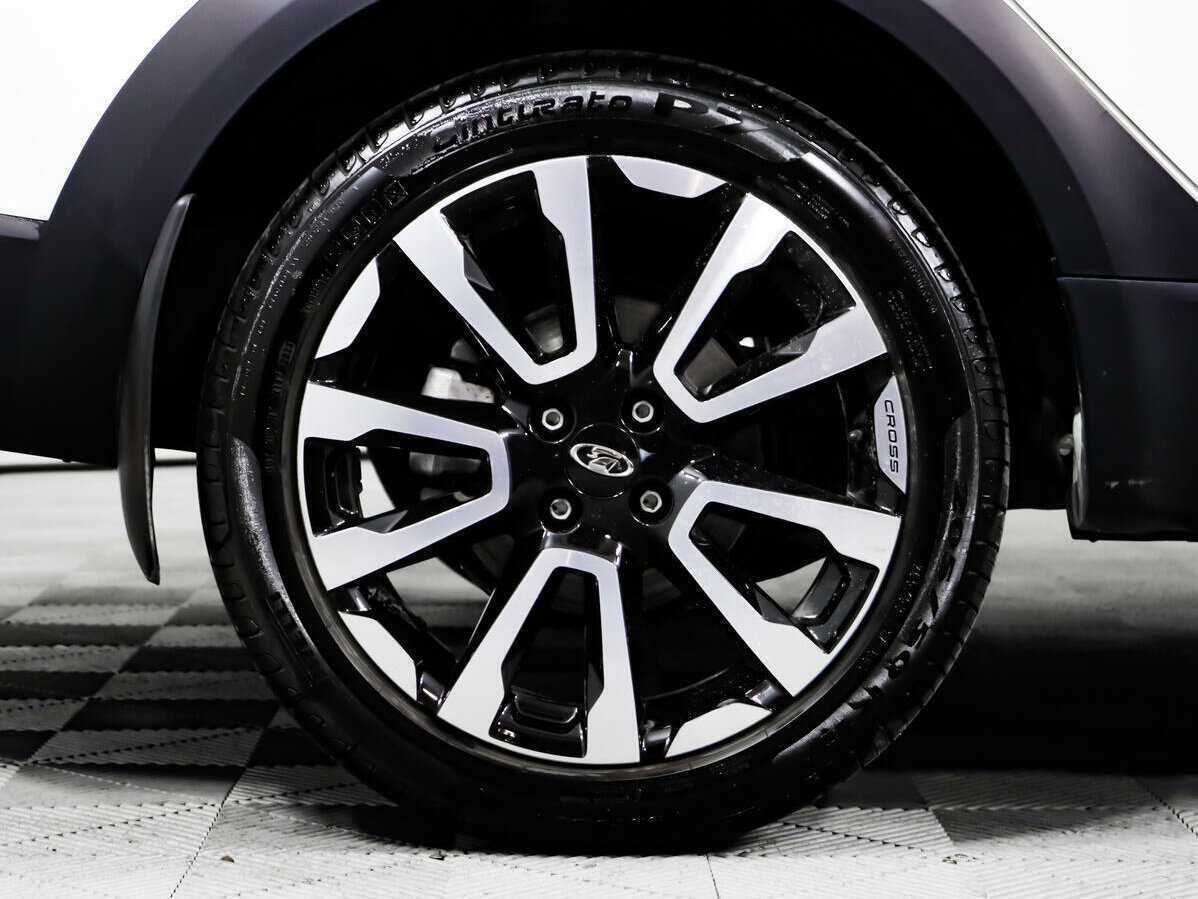 Lada (ВАЗ) Vesta с пробегом — 2023 год. Фото: #13