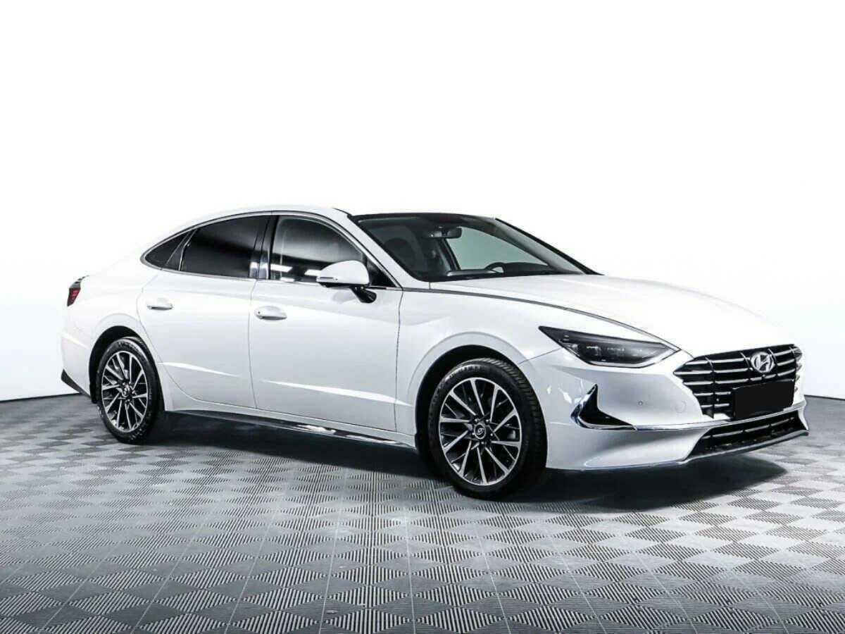Hyundai Sonata с пробегом — 2020 год. Фото: #2