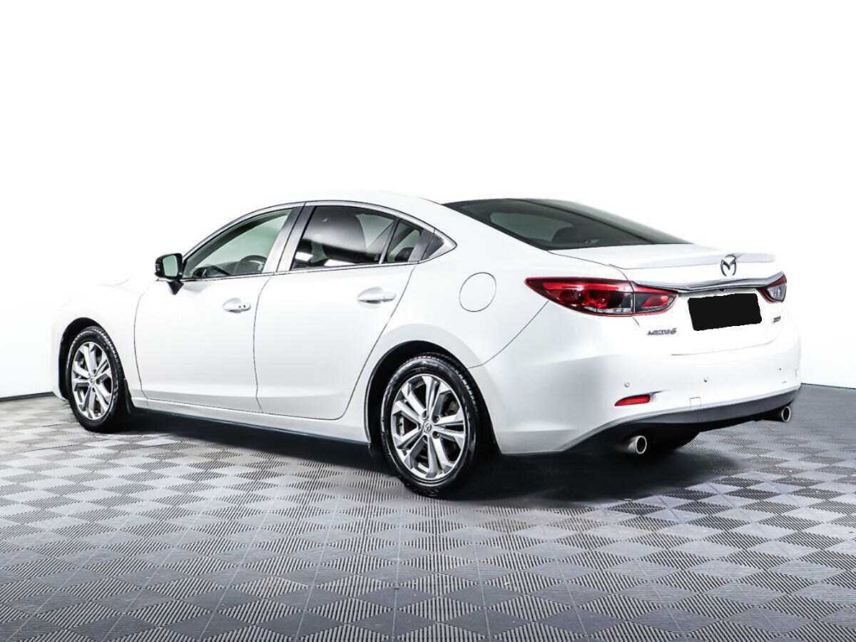 Mazda 6 с пробегом — 2015 год. Фото: #5