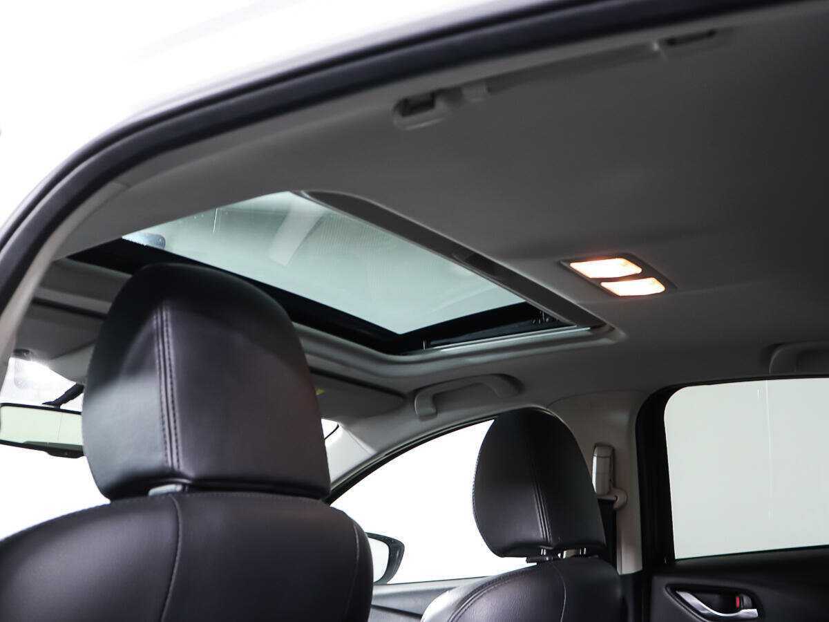 Mazda 6 с пробегом — 2015 год. Фото: #14