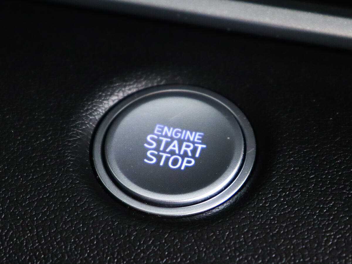 Hyundai Elantra с пробегом — 2022 год. Фото: #16