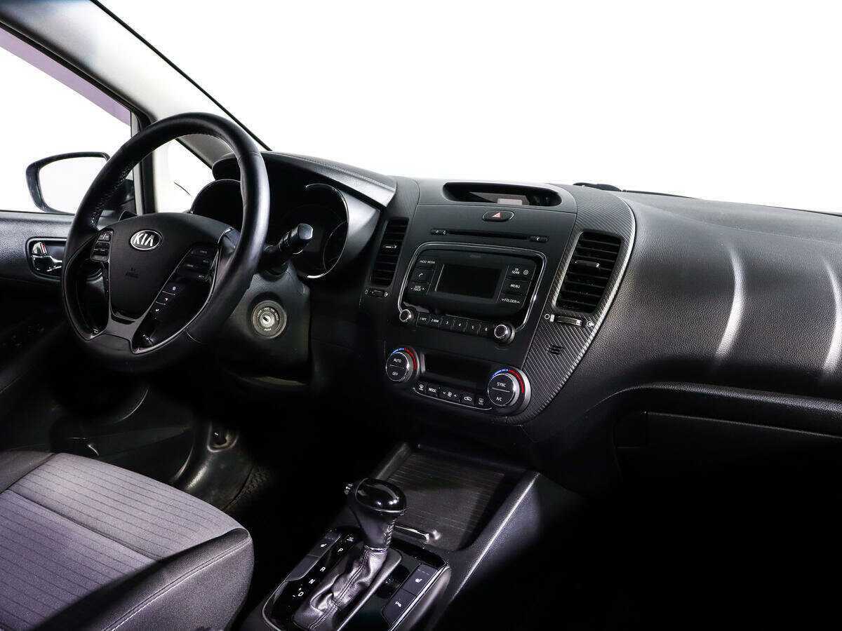 Kia Cerato с пробегом — 2018 год. Фото: #8