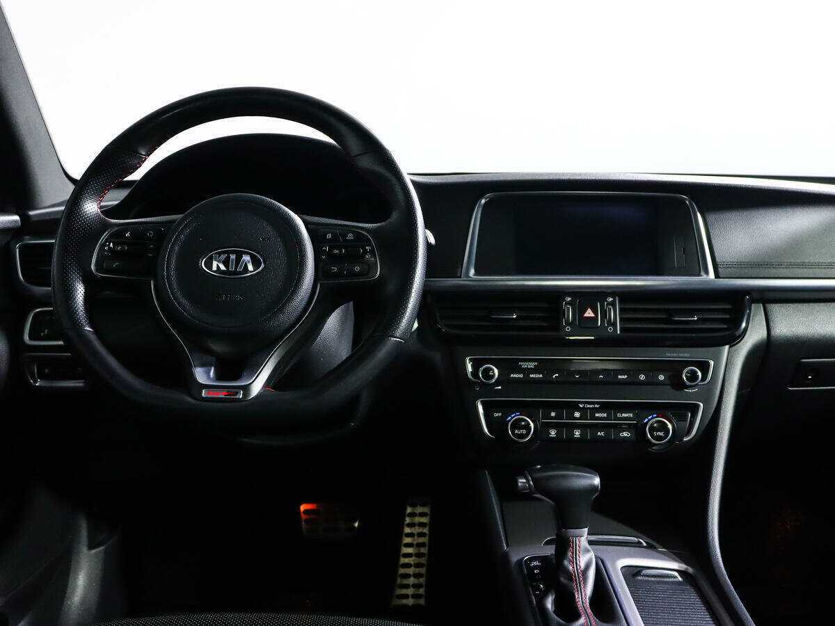 Kia Optima с пробегом — 2017 год. Фото: #11