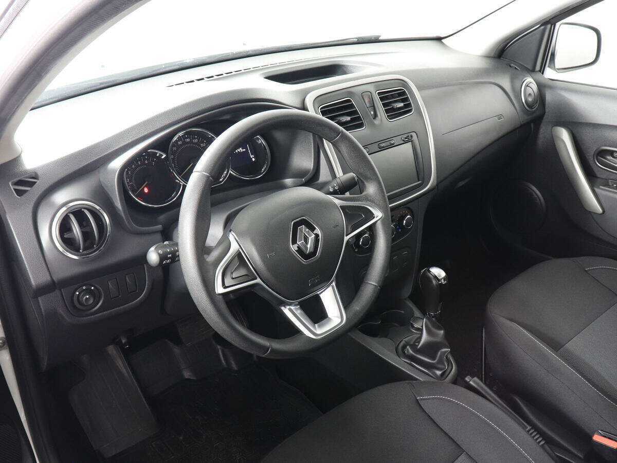Renault Logan с пробегом — 2020 год. Фото: #8