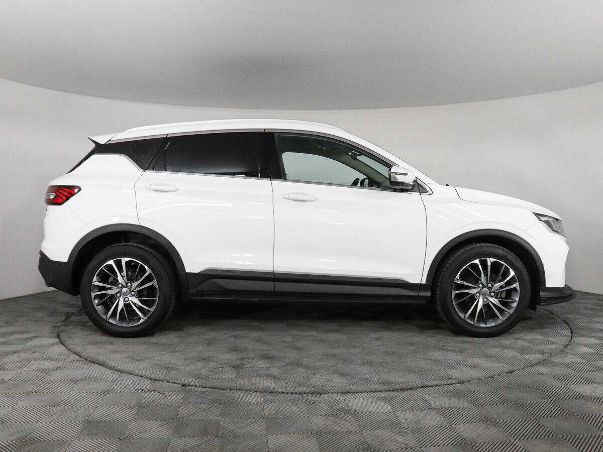 Geely Coolray с пробегом — 2021 год. Фото: #3