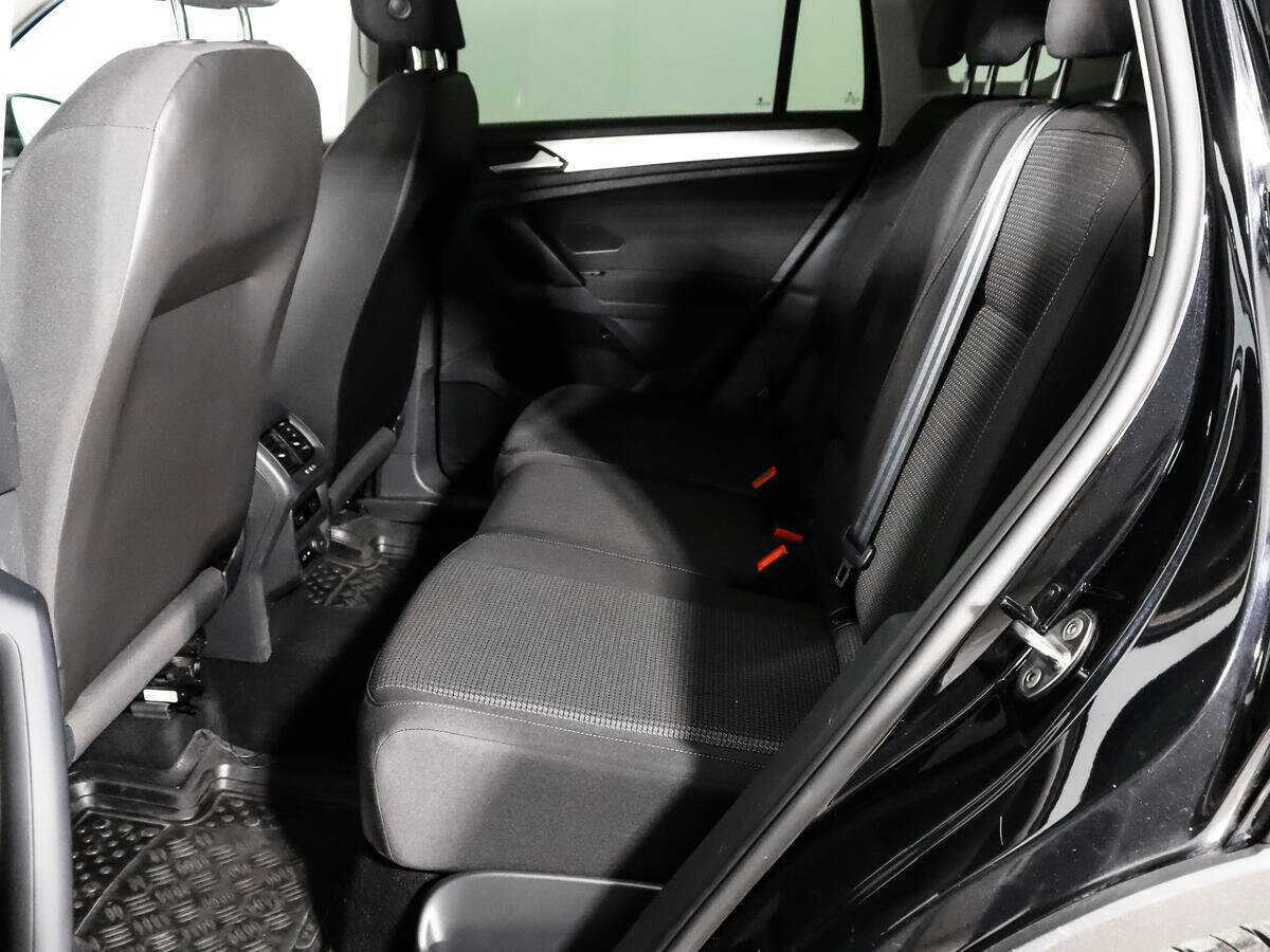 Volkswagen Tiguan с пробегом — 2020 год. Фото: #6