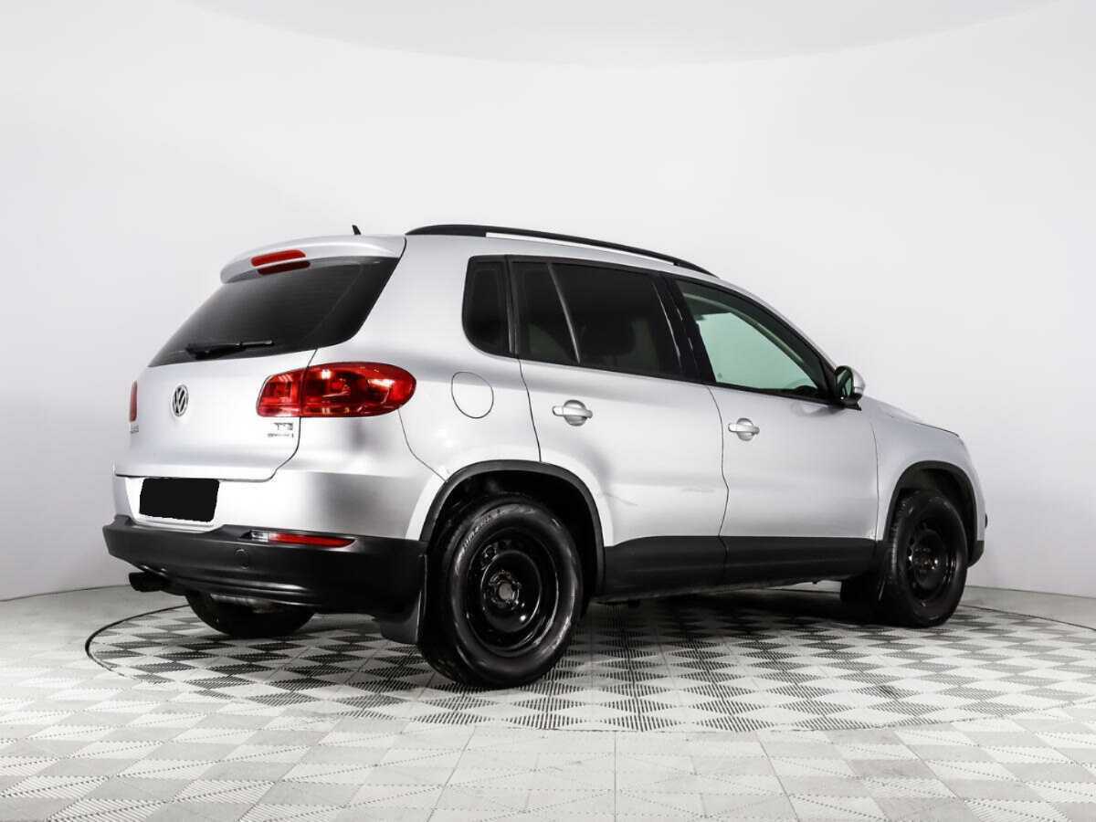 Volkswagen Tiguan с пробегом — 2014 год. Фото: #4