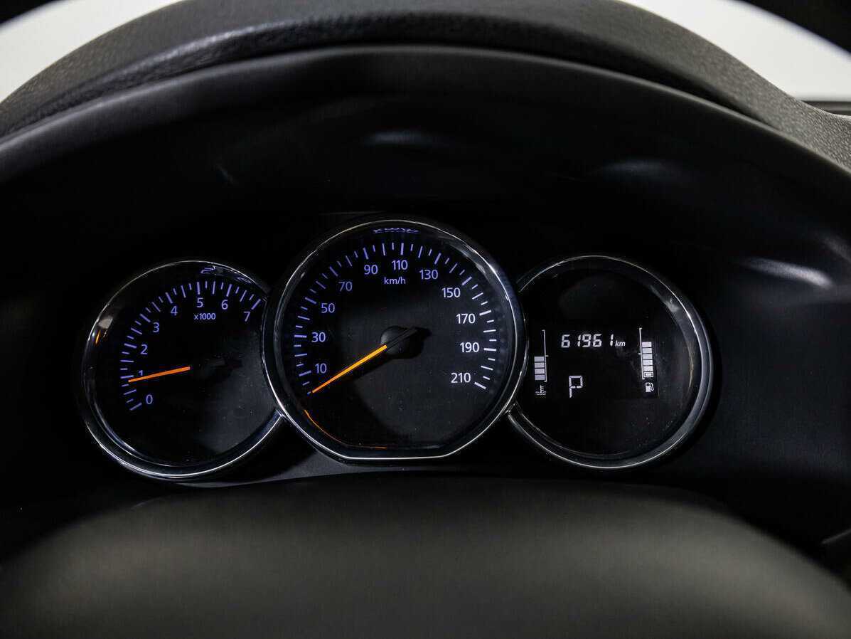 Renault Logan с пробегом — 2020 год. Фото: #11