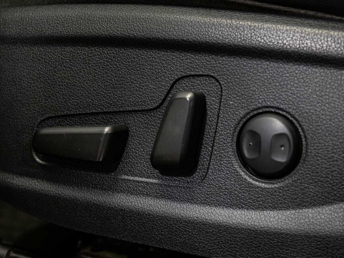 Hyundai Santa Fe с пробегом — 2019 год. Фото: #18