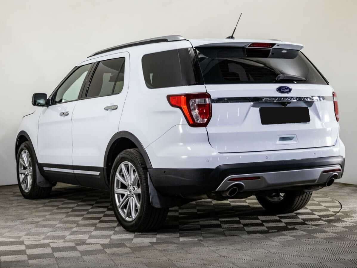 Ford Explorer с пробегом — 2016 год. Фото: #5