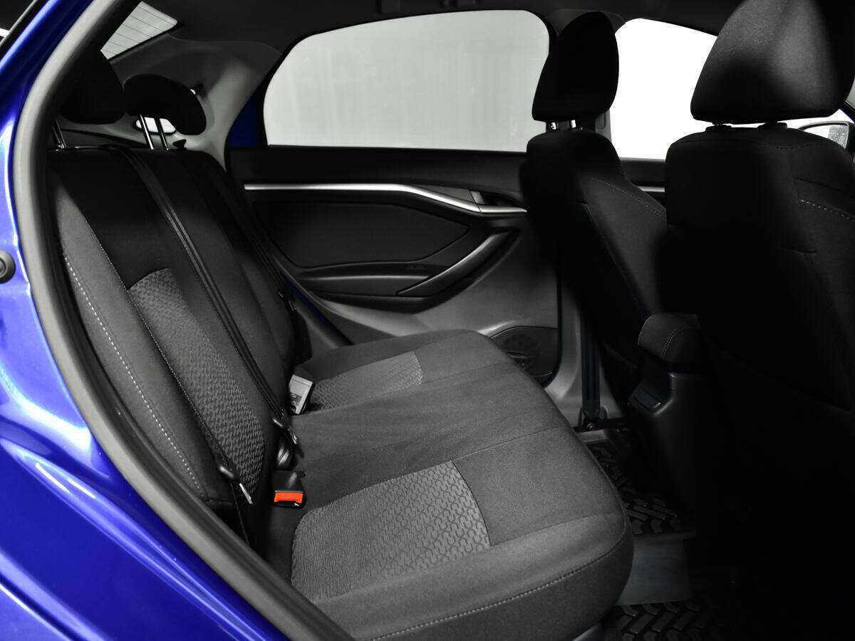 Lada (ВАЗ) Vesta с пробегом — 2020 год. Фото: #9