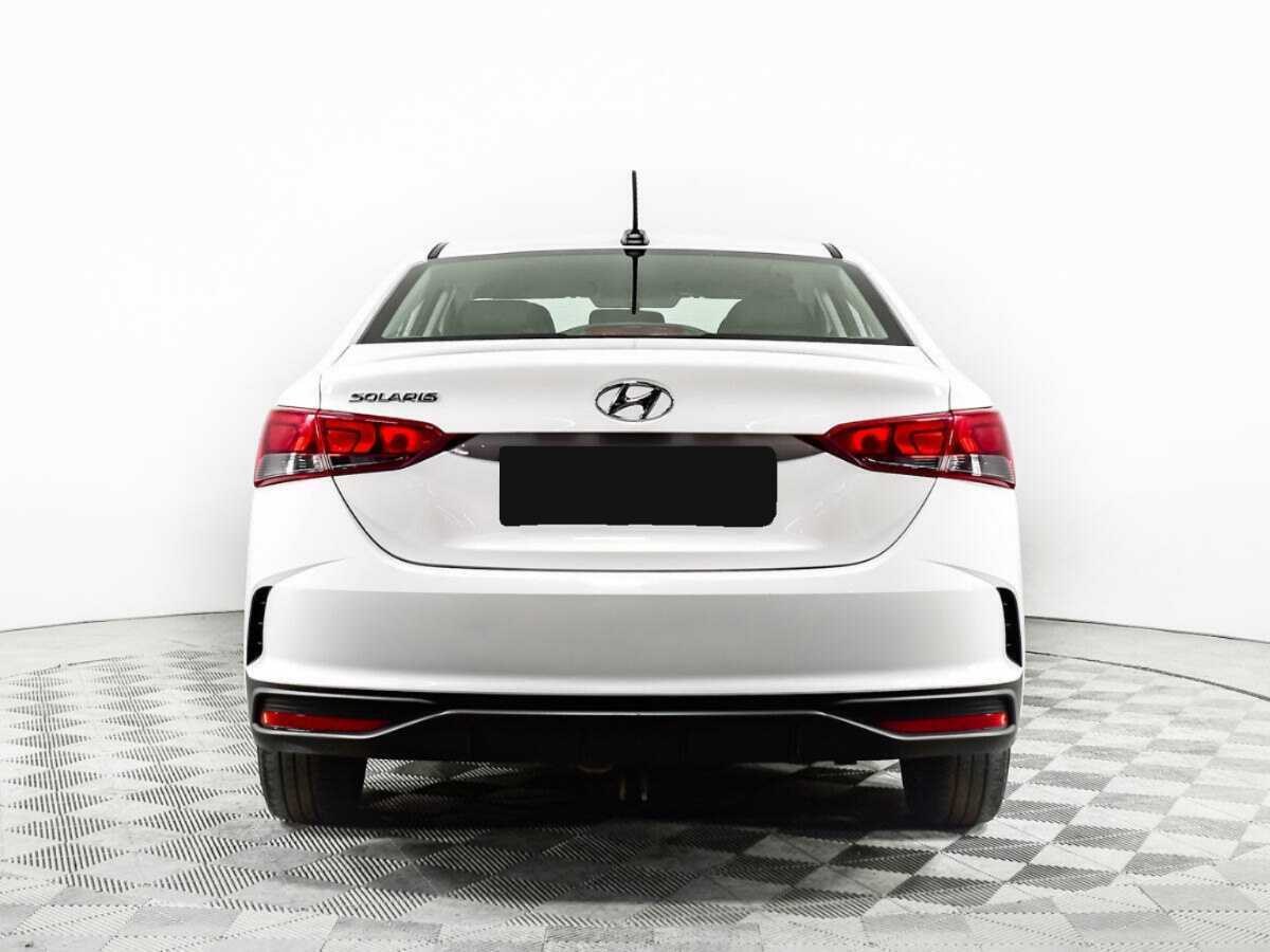 Hyundai Solaris с пробегом — 2021 год. Фото: #4