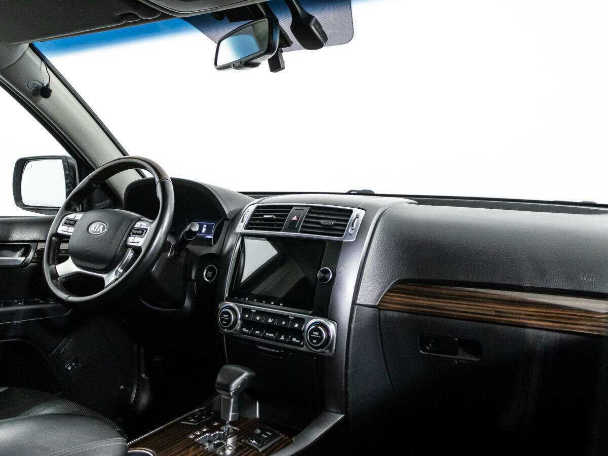 Kia Mohave с пробегом — 2017 год. Фото: #6