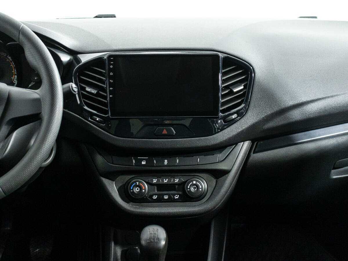 Lada (ВАЗ) Vesta с пробегом — 2022 год. Фото: #13