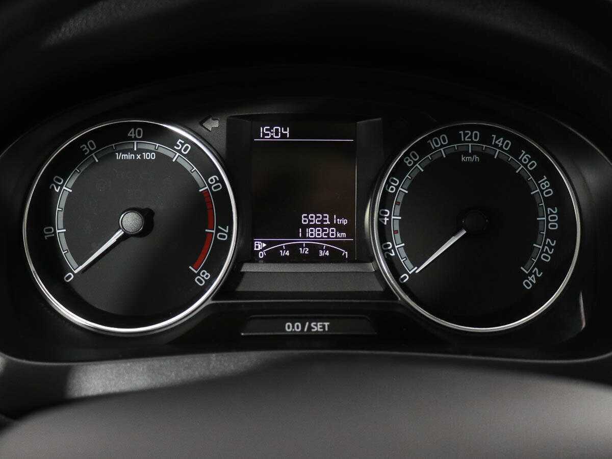 Skoda Rapid с пробегом — 2019 год. Фото: #11