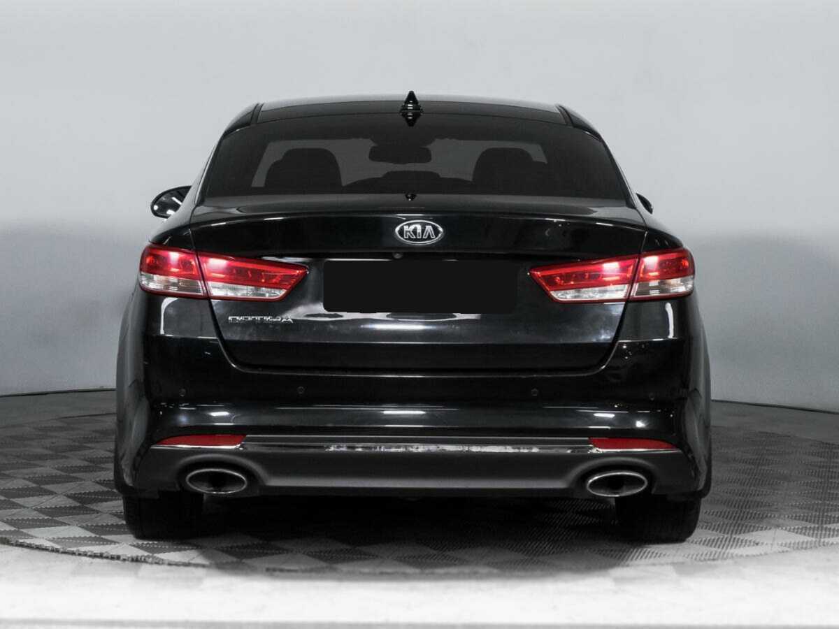 Kia Optima с пробегом — 2017 год. Фото: #4