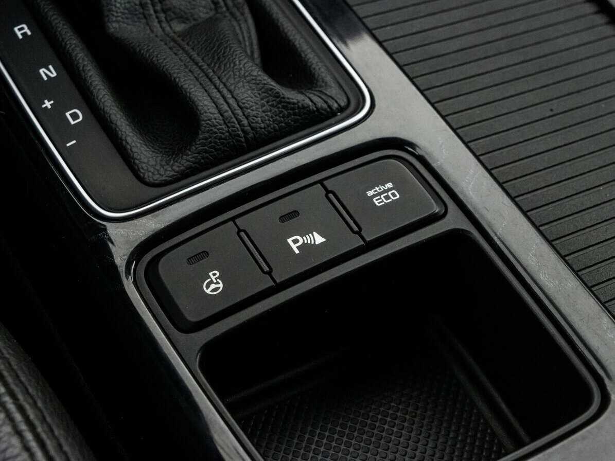 Kia Sorento с пробегом — 2018 год. Фото: #11