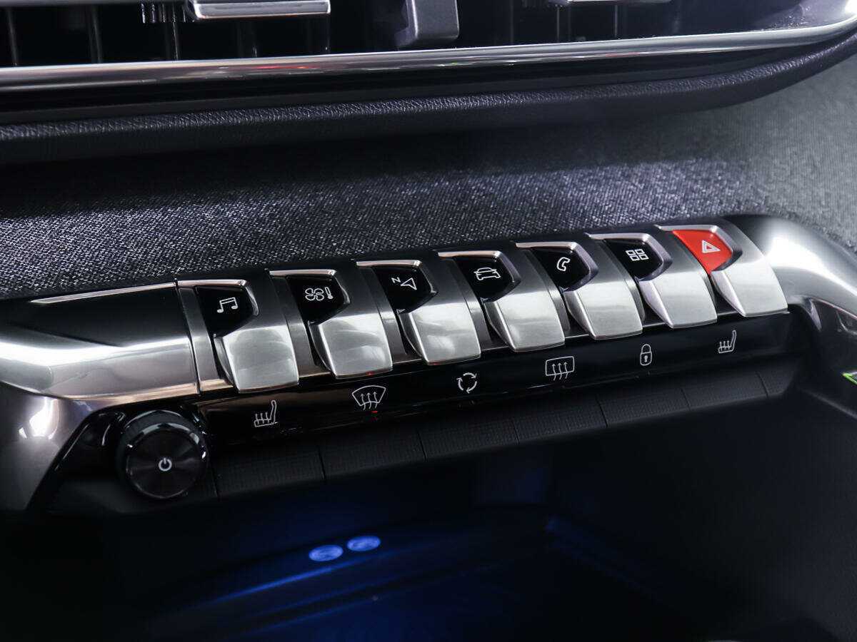 Peugeot 3008 с пробегом — 2017 год. Фото: #18