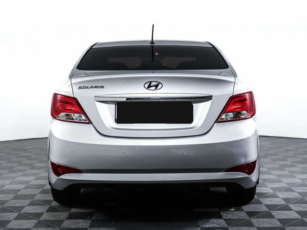 Hyundai Solaris с пробегом — 2016 год. Фото: #4