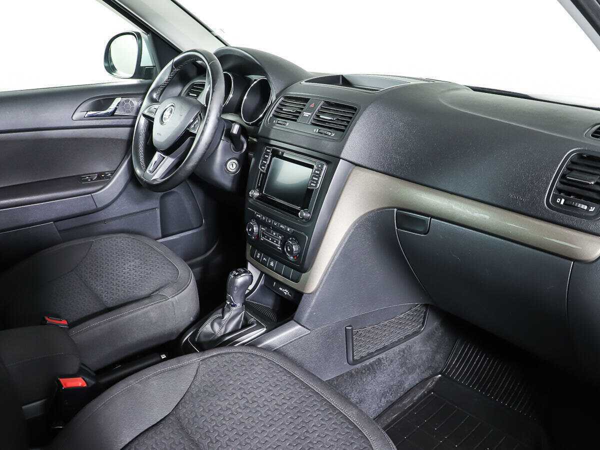 Skoda Yeti с пробегом — 2017 год. Фото: #9