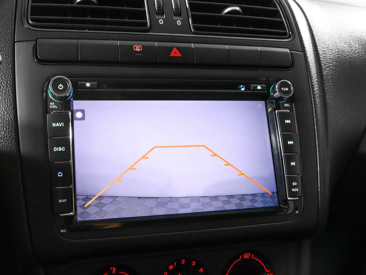 Volkswagen Polo с пробегом — 2020 год. Фото: #12