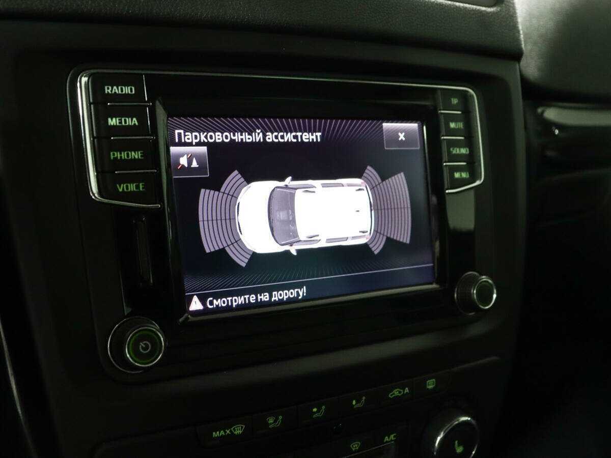 Skoda Yeti с пробегом — 2015 год. Фото: #15