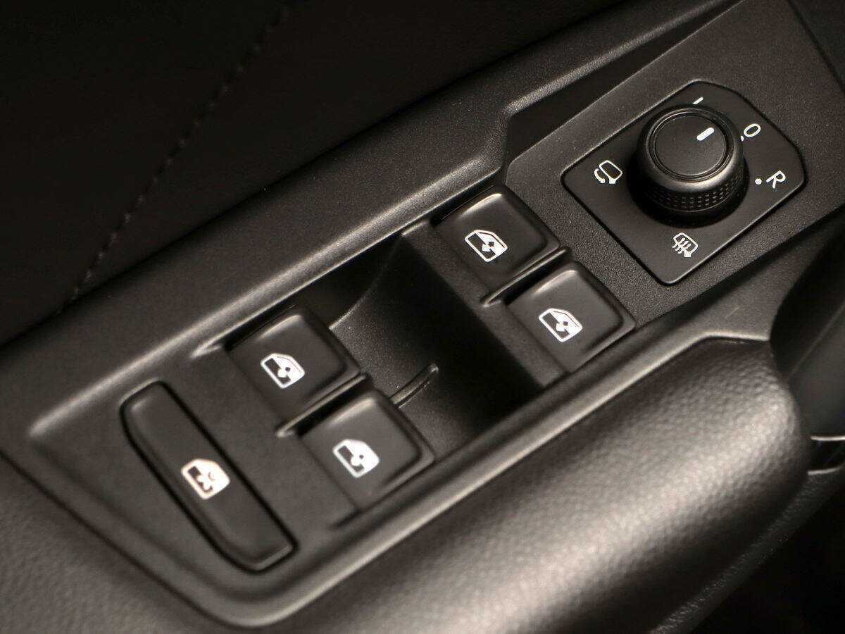 Volkswagen Tiguan с пробегом — 2020 год. Фото: #13