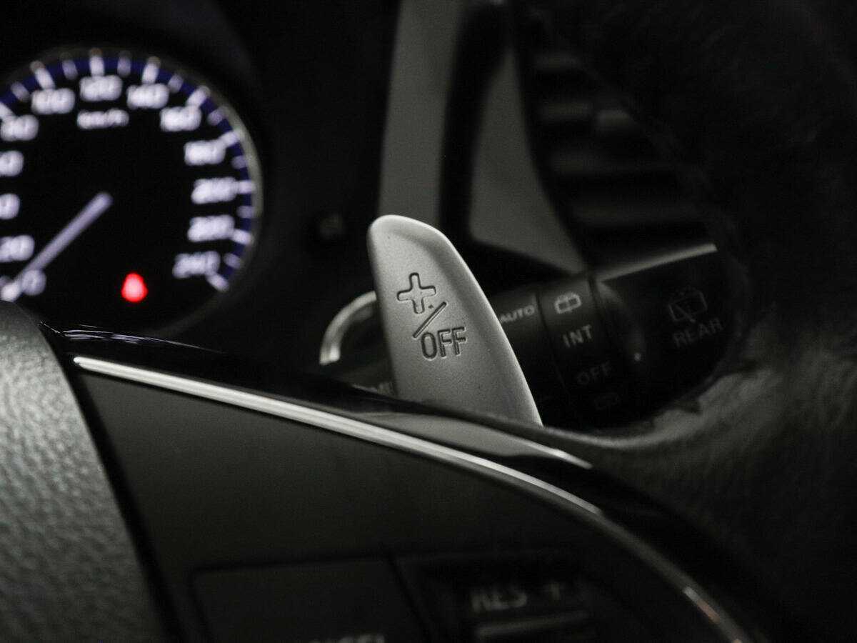 Mitsubishi Outlander с пробегом — 2016 год. Фото: #14