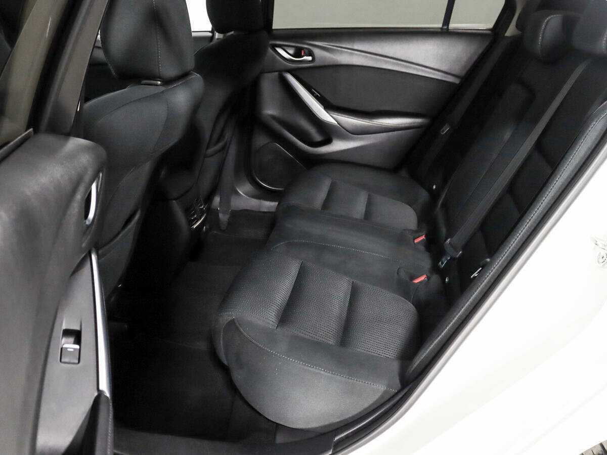Mazda 6 с пробегом — 2016 год. Фото: #11