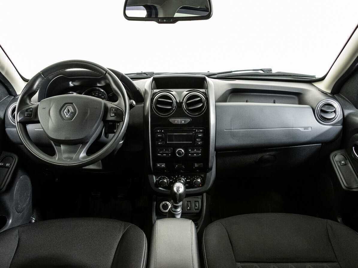 Renault Duster с пробегом — 2017 год. Фото: #7