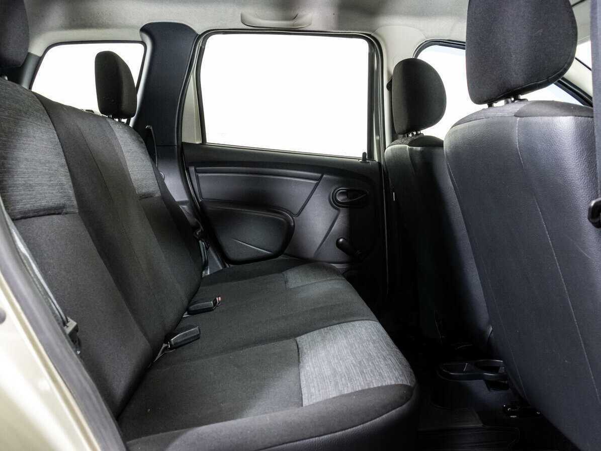 Renault Duster с пробегом — 2012 год. Фото: #11