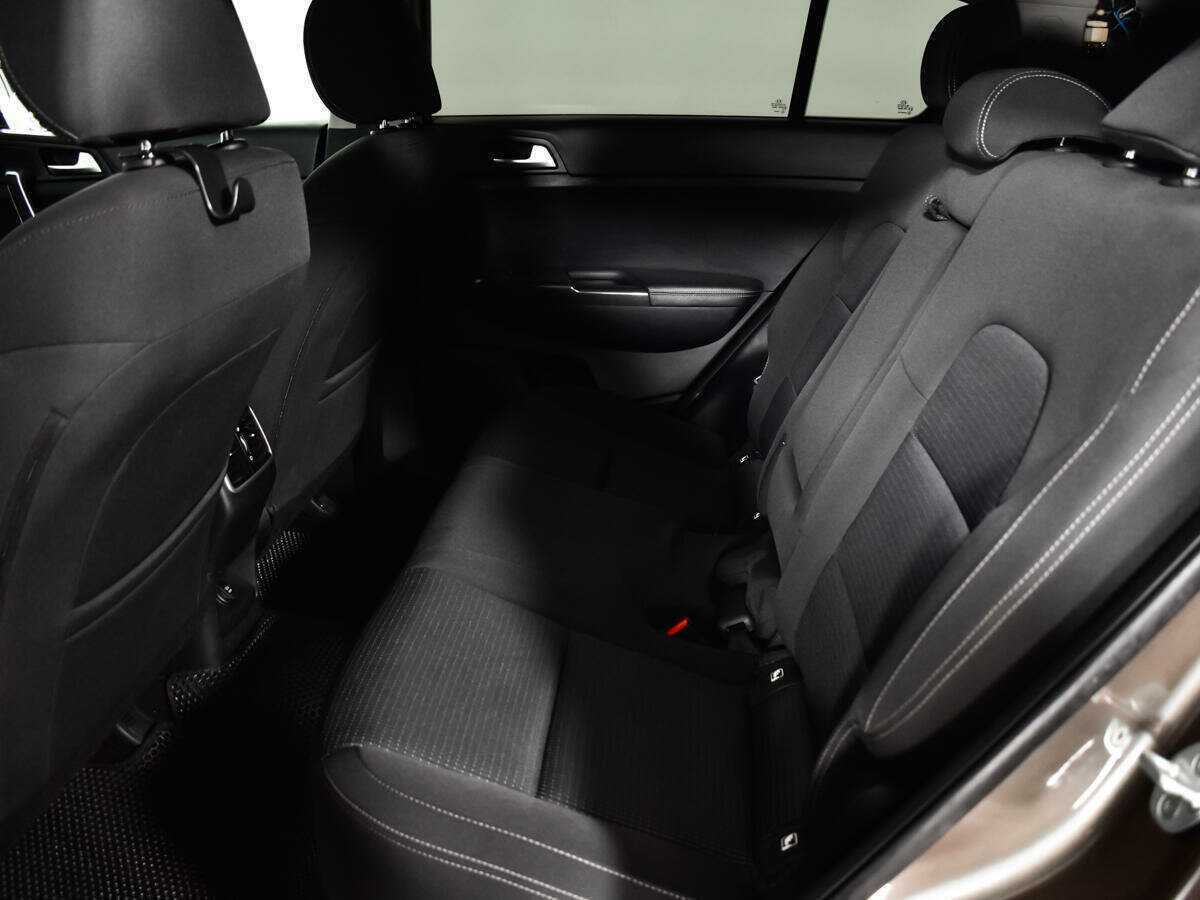 Kia Sportage с пробегом — 2017 год. Фото: #9